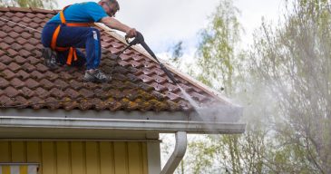 Gutter-Cleaning-Service-4