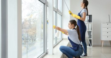 commercial-window-cleaning-1200x814-1-1024x695